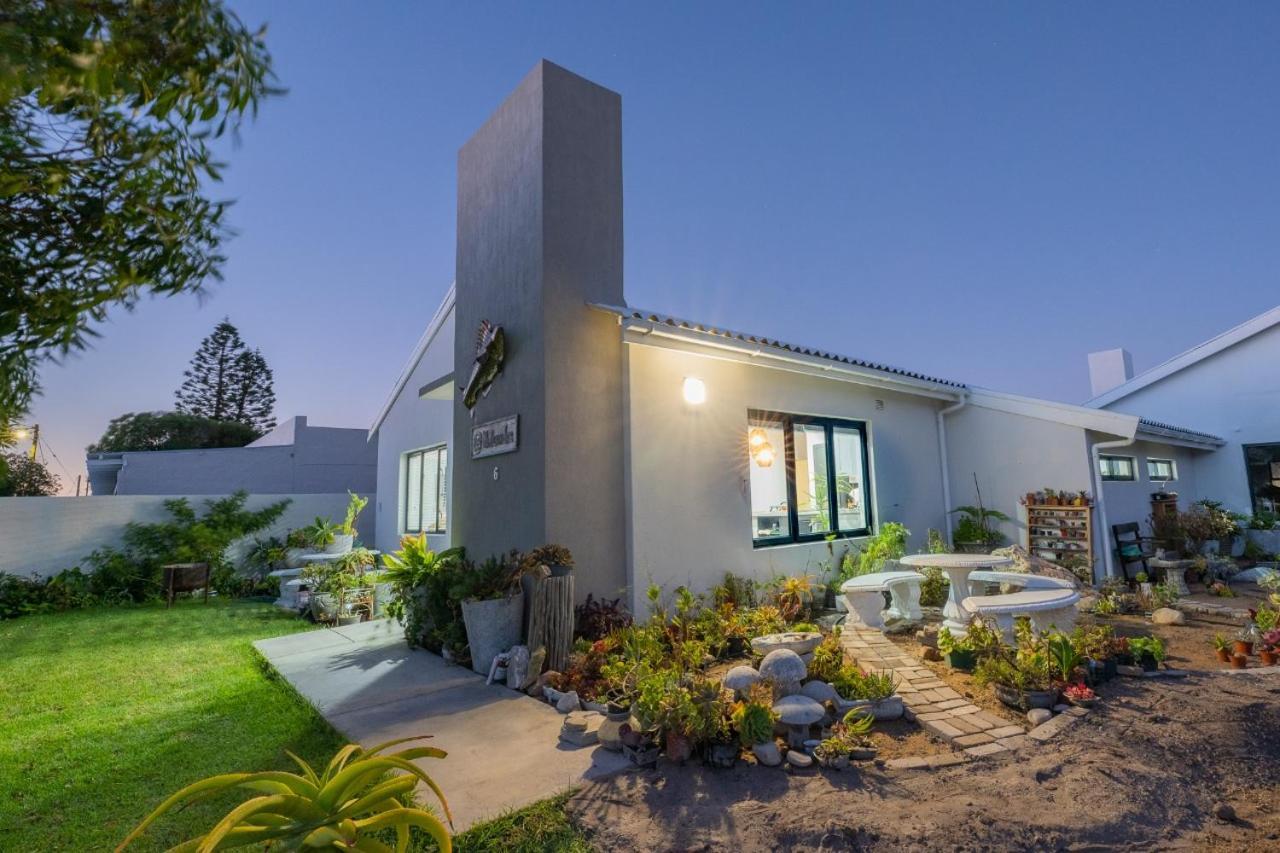 Oceans Cottage Struisbaai Buitenkant foto