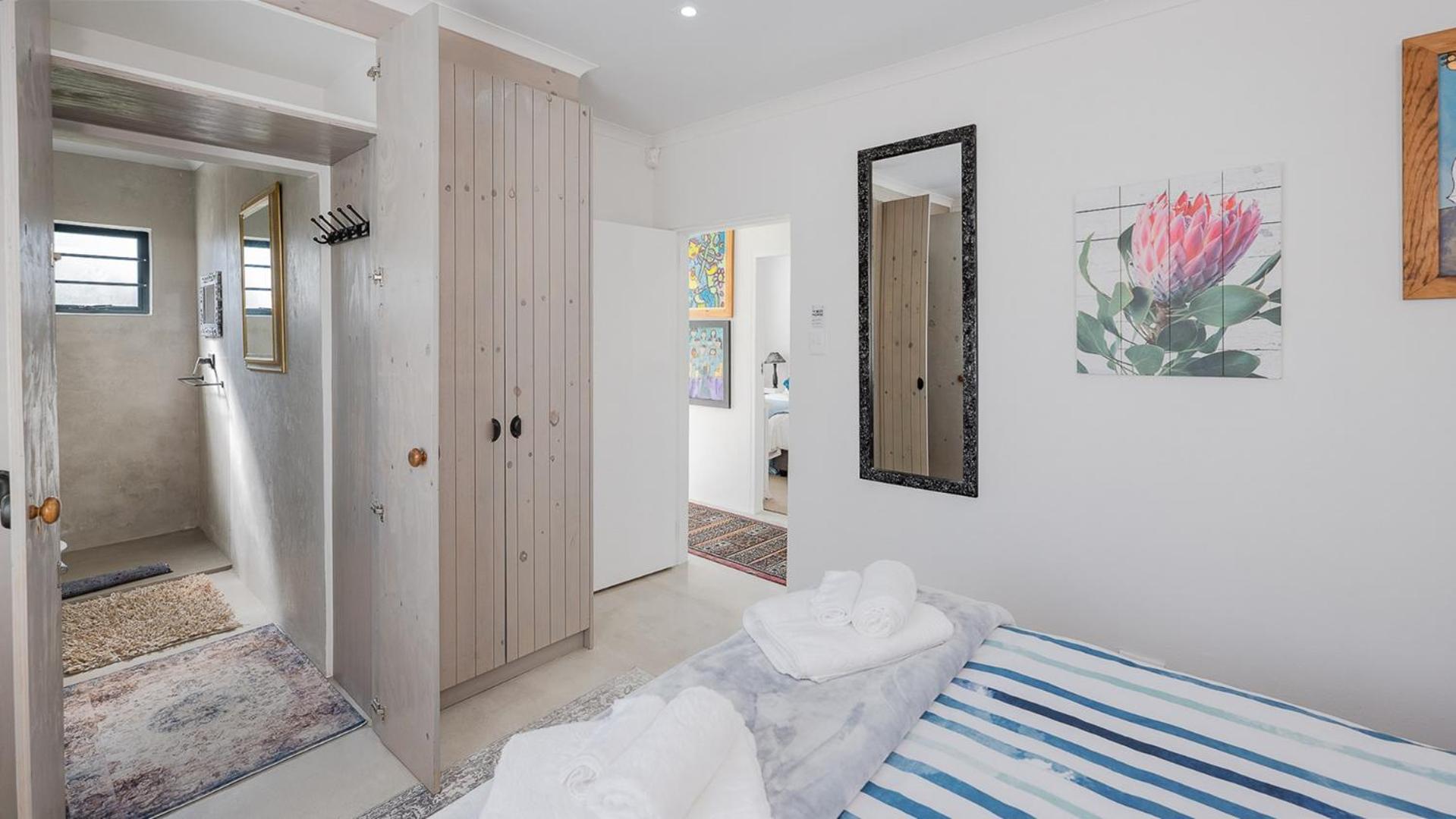 Oceans Cottage Struisbaai Buitenkant foto