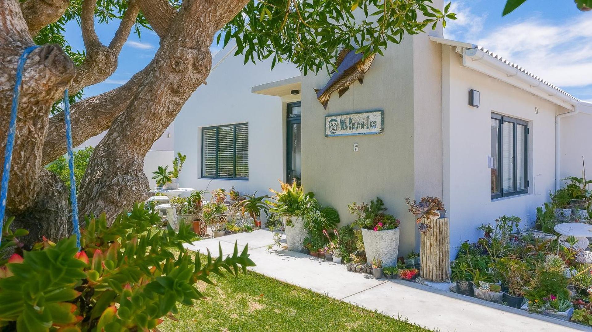 Oceans Cottage Struisbaai Buitenkant foto